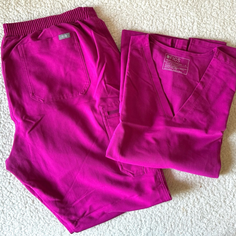 FIGS Scrub Set Limited Color Raspberry Sorbet